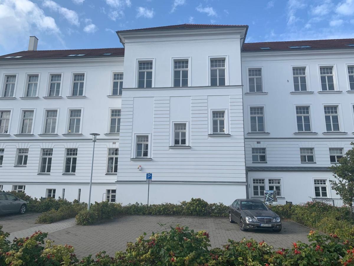 Circus Hostal Putbus Zewnętrze zdjęcie